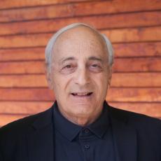 headshot of Michael Reich