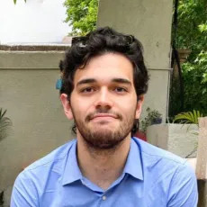 Headshot of Juan Gaspar Arias